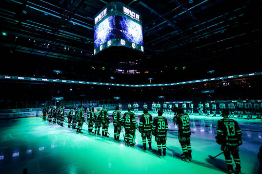 Impact by SHL på jumbotronen