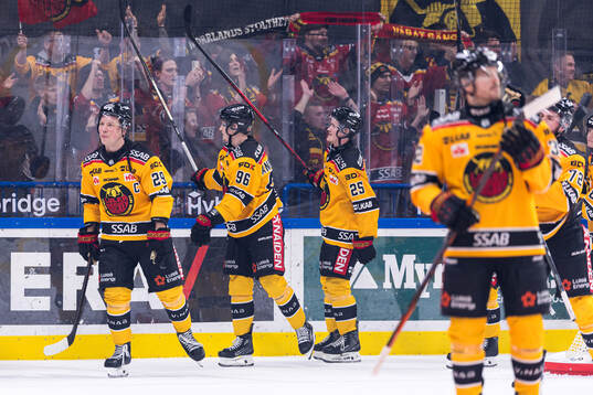Luleås spelare jublar