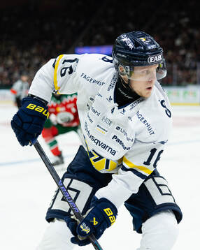 HV71s Linus Lindström