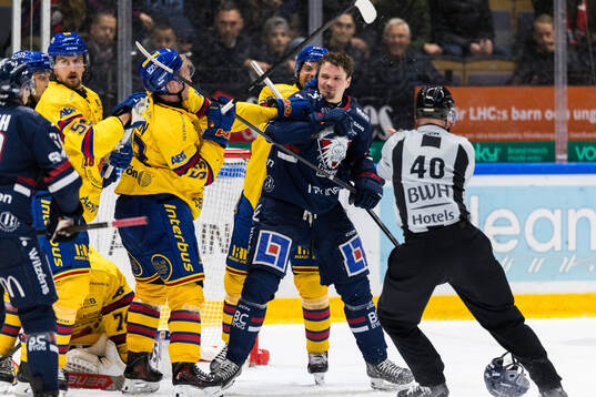 Djurgårdens David Blomgren och Linköpings Eskild Bakke