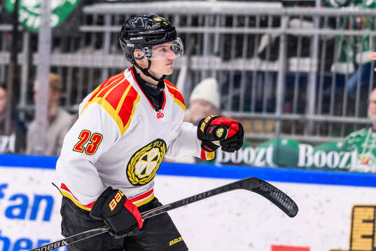 Brynäs Oskar Lindblom jublar