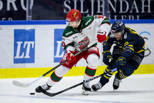 Modos Gerry Fitzgerald och Södertäljes Filip Engarås