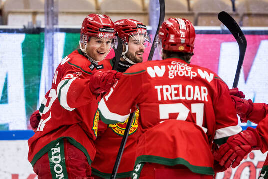 Moras Hampus Larsson jublar