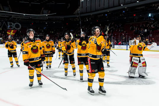 Luleås spelare jublar