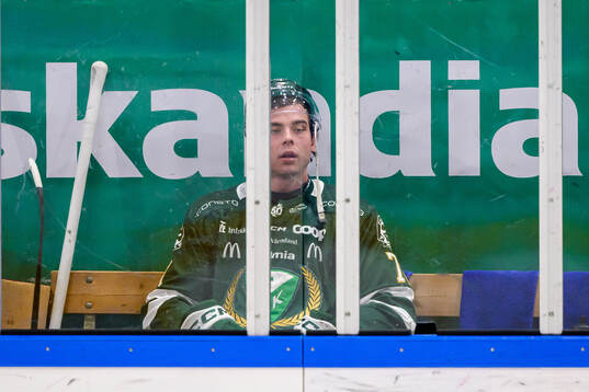 Färjestads Viktor Lodin deppar