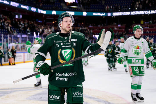 Färjestads Emil Alba deppar