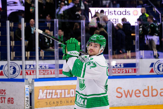 Rögles Leon Bristedt jublar