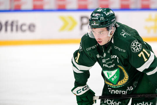 Färjestads Viktor Lodin deppar