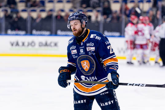 Växjös Lucas Elvenes deppar