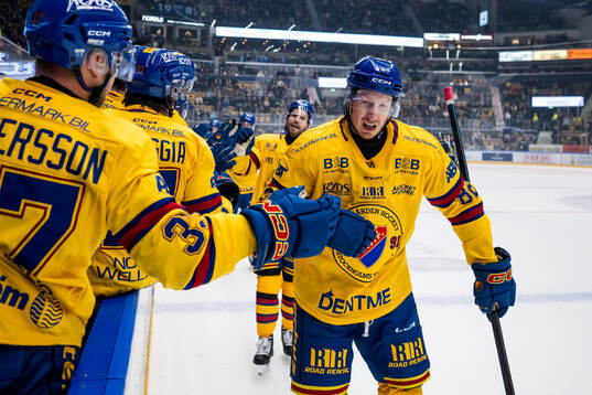 Djurgårdens Colby Sissons jublar