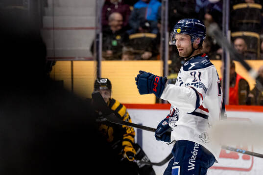 Linköpings Christoffer Ehn jublar
