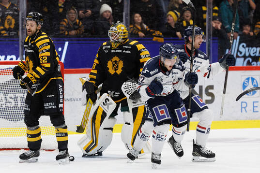 Linköpings Zion Nybeck och Christoffer Ehn jublar