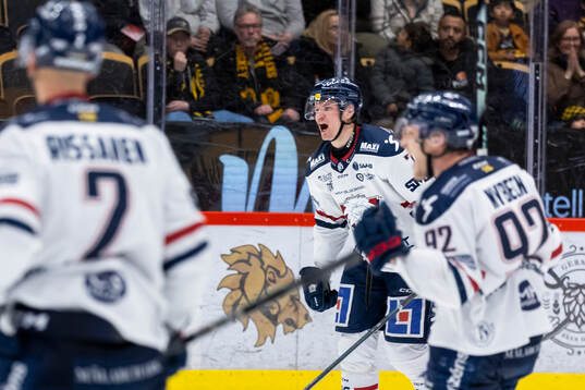 Linköpings Eskild Bakke Olsen jublar