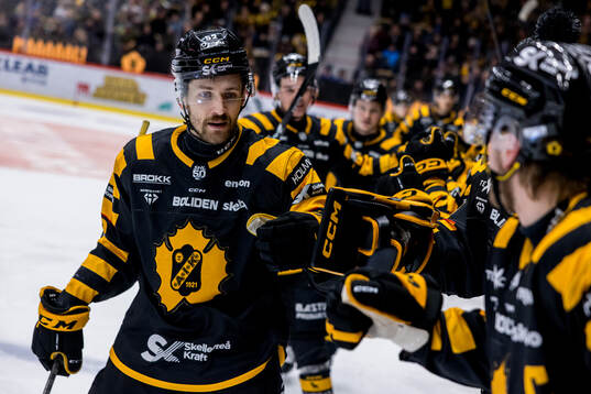 Skellefteås Arvid Lundberg jublar