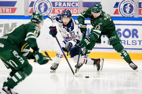 Linköpings Oliver Johansson och Färjestads Adam Ollas