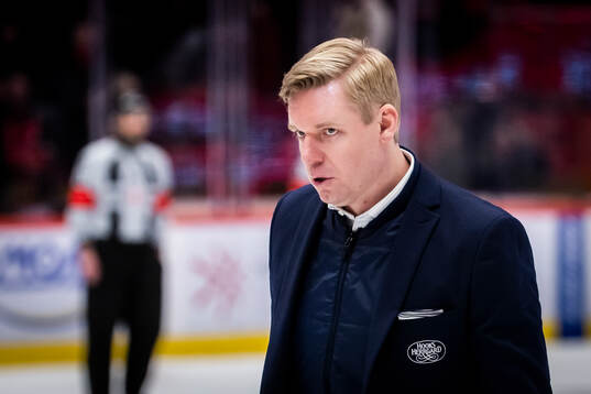 HV71s tränare Anton Blomqvist