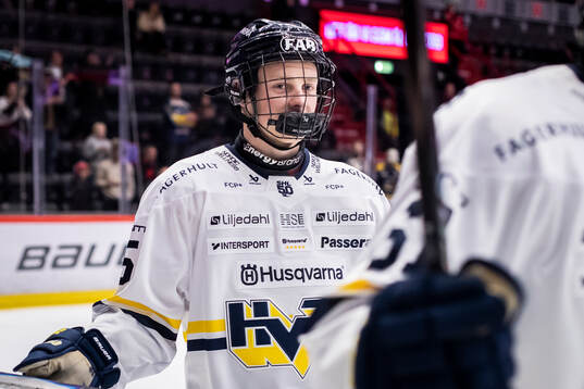 HV71s Oscar Söderström