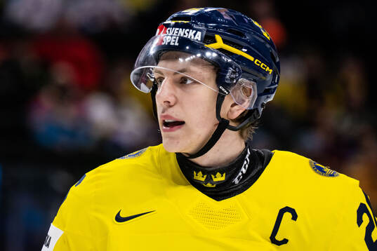 Jack Berglund of Sweden