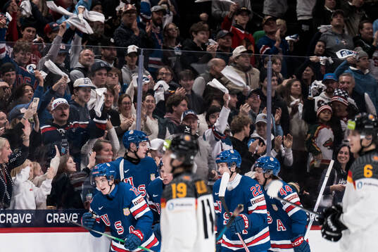 Will Zellers of USA celebrates