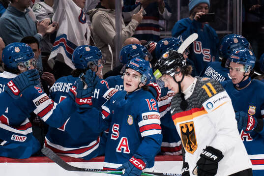 Will Zellers of USA celebrates