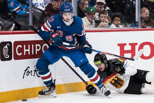 Brendan McMorrow of USA and Nick Paul of Germany