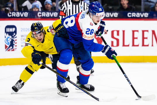 Felix Öhrqvist of Sweden and Tobias Pitka of Slovakia