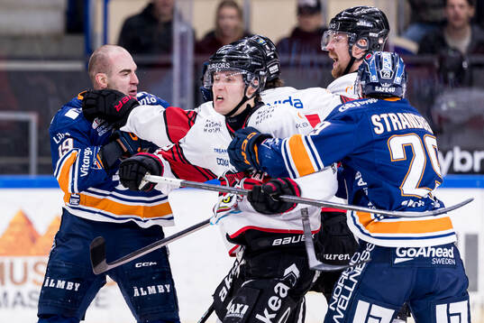 Växjös och Malmö Redhawks spelare i bråk