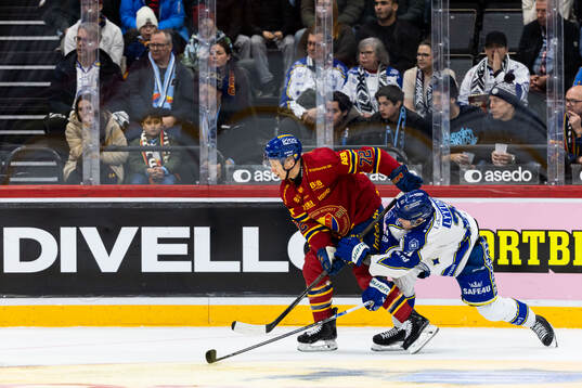Djurgårdens Jesse Ylönen och Leksands Joonas Lyytinen