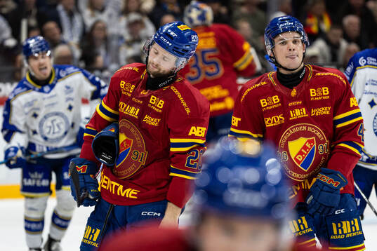Djurgårdens Mathias Emilio Pettersen deppar