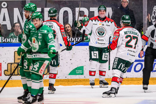 Frölundas Max Lindholm jublar