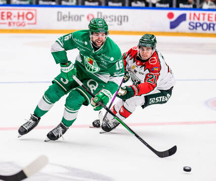 Rögles Lukas Ekeståhl-Jonsson och Frölundas Jere Innala