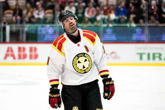 Brynäs Anton Rödin deppar