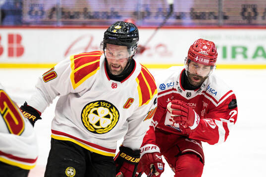 Brynäs Johan Larsson och Victor Raftheim Hedin
