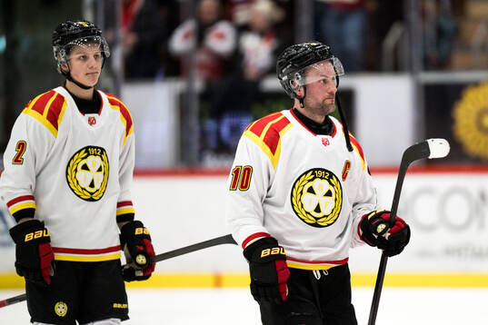 Brynäs Victor Raftheim Hedin och Johan Larsson deppar