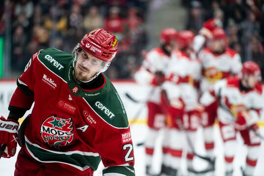 Modos Emil Larsson deppar