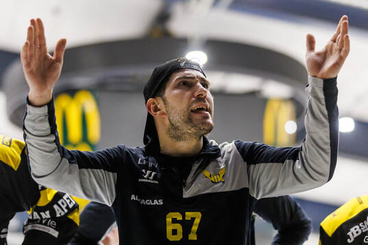 Västerås Konstantin Komarek deppar