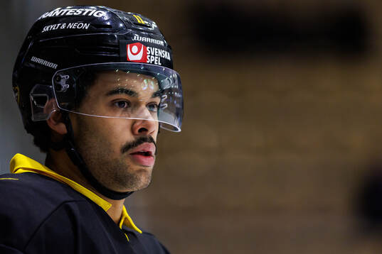 Västerås Leon Okonkwo Prada