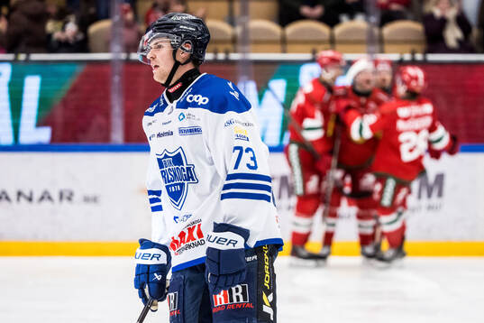 Karlskogas Oliver Eklind deppar