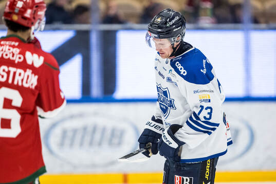 Karlskogas Oliver Eklind deppar