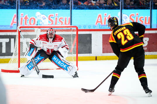 Örebros målvakt Jhonas Enroth