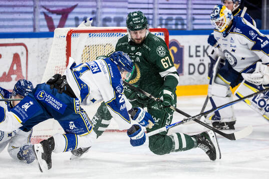 Leksands Joonas Lyytinen och Färjestads Radim Zohorna