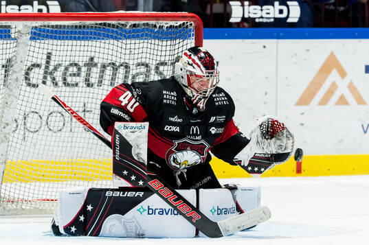 Malmö Redhawks målvakt Oskar Blomgren