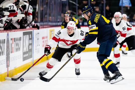 Kimi Koerbler and Leo Sahlin Wallenius of Sweden