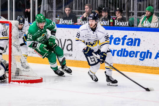 HV71s Olle Alsing
