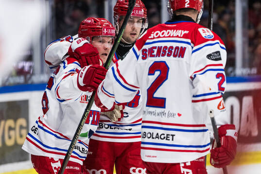 Timrås Anton Heikkinen jublar