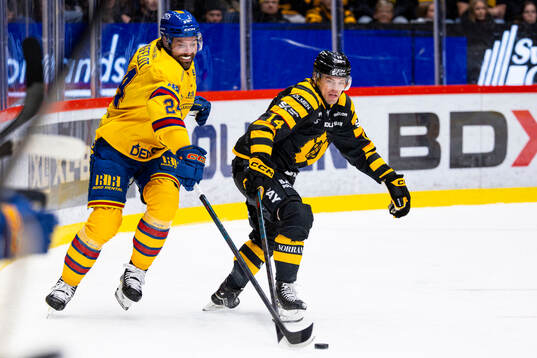Djurgårdens Ludvig Rensfeldt och Skellefteås Andreas