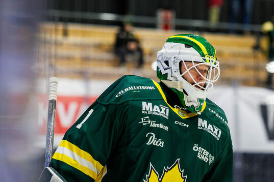 Östersunds målvakt Carl Lidö