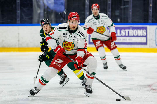 Bläddra bland fler bilder av Ishockey, Hockeyallsvenskan, Östersund - Mora