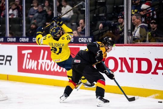 Viggo Björck of Sweden and Dustin Willhoft of Germany