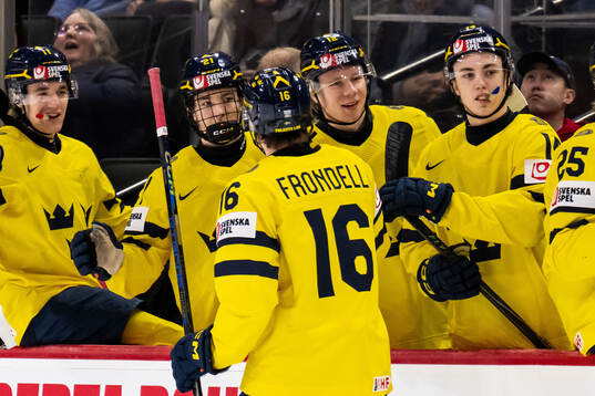 Anton Frondell of Sweden celebrates with Lucas Pettersson,